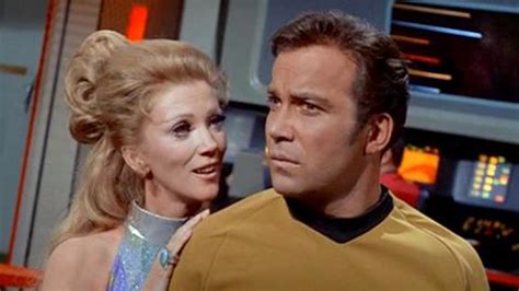 Watch Star Trek: The Original Series (Remastered) Season 3 Episode 11: Wink of an Eye - Full ...