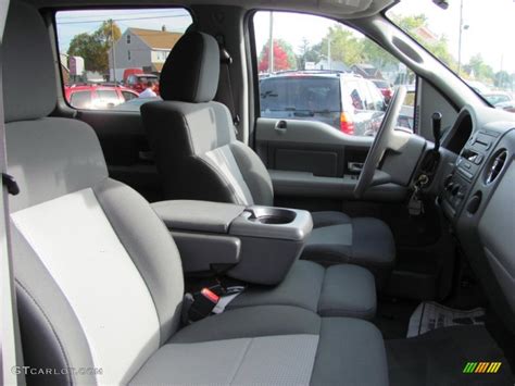 2007 Ford F150 XLT SuperCrew 4x4 interior Photo #55207767 | GTCarLot.com