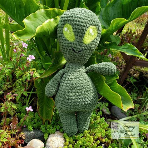 Glorp the Alien crochet Pattern - Etsy