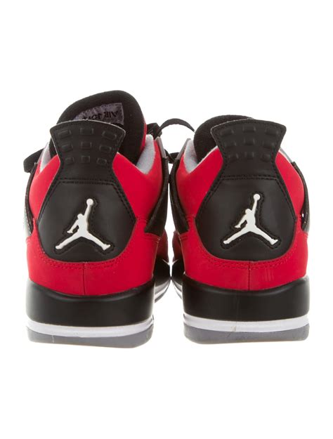 Nike Boys' Air Jordan Toro Bravo Sneakers - Boys - WU220597 | The RealReal