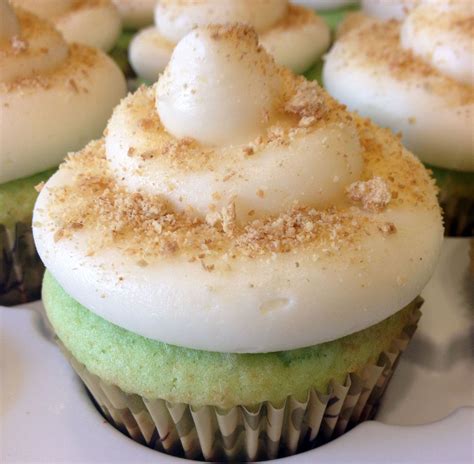 Key Lime Cheesecake Cupcakes | Key lime cheesecake, Cheesecake cupcakes, Cake creations