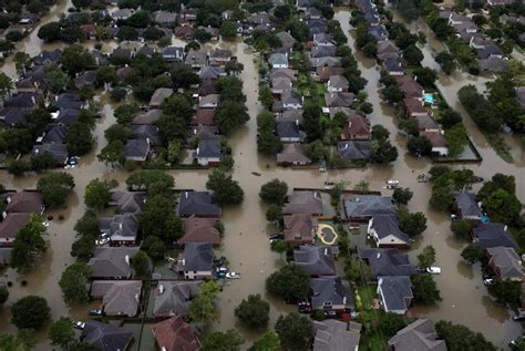 Texas lawmakers considering $1 billion for flood prevention, “Ike Dike ...