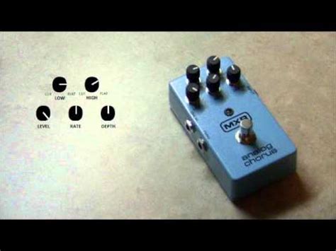 MXR Analog Chorus on Bass - Video Overview - YouTube