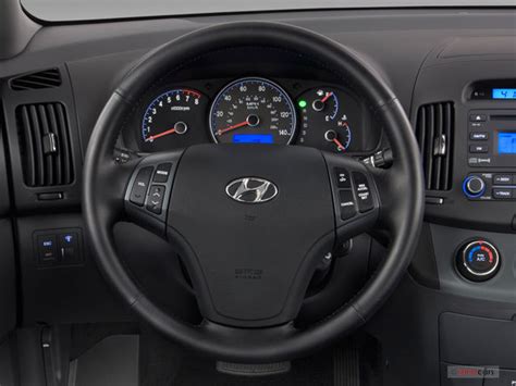 2009 Hyundai Elantra: 11 Interior Photos | U.S. News