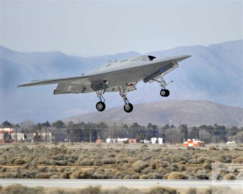 New US Air Force Video Offers A Glimpse Of Highly Secretive RQ-180 'White Bat' Spy Drone -- Watch