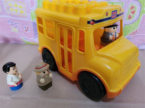 Mega Bloks School Bus, Hobbies & Toys, Toys & Games on Carousell