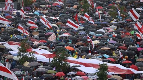 Large Protests Against Belarus’ Lukashenko Persist