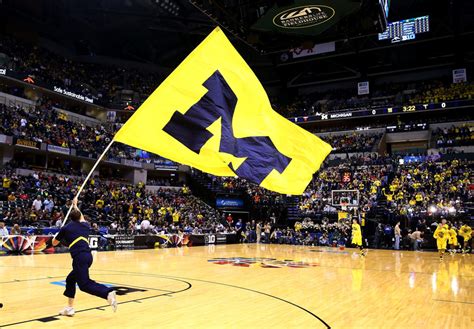 Michigan Basketball Made History In The New AP Poll Top 25 - The Spun