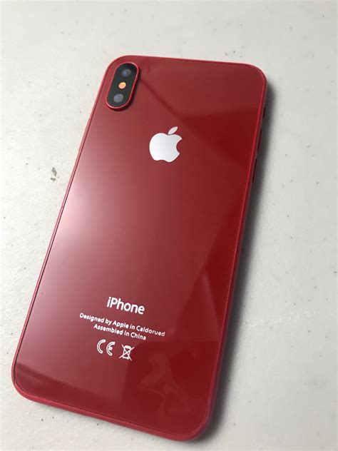 Čeká nás iPhone X (PRODUCT) RED? - AppleNovinky.cz