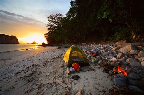 Whitsundays camping