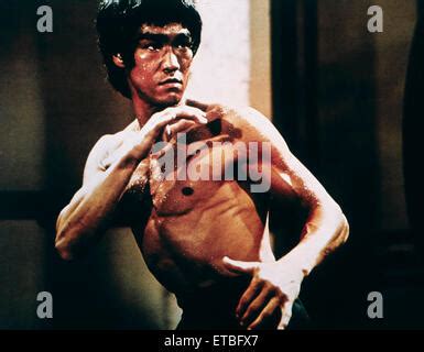 Bruce Lee / Enter the Dragon / 1973 directed by Robert Clouse Stock ...