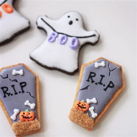 & BAKE / MASUKO on Instagram: “° ° R.I.P. for halloween icing cookie lesson ° ま… | Halloween ...