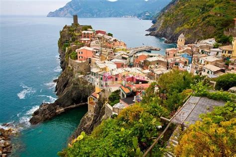 Visiting the Cinque Terre towns: 5 things to know before your day trip