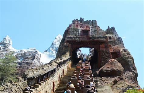 Expedition Everest...Secrets, Facts and Trivia • DisneyTips.com