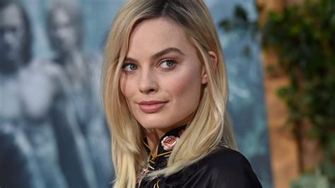 Margot Robbie Siblings: Supporting System or Sibling Rivalry? - KahawaTungu