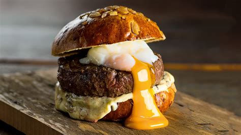 The Best Burgers In The World | The Journal | MR PORTER