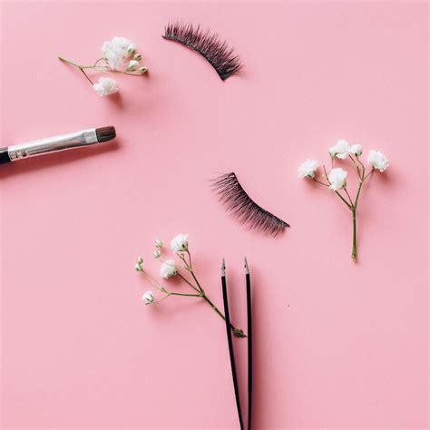 The Best Tweezers for Eyebrows: Your Guide!