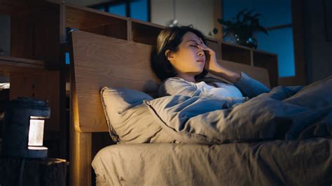 Lack of sleep is compromising the mental health of 78% of adults, survey finds - Rodina News