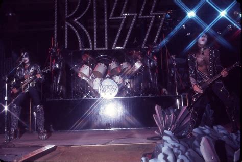 Concert Stage Design: Kiss Destroyer Tour 1976