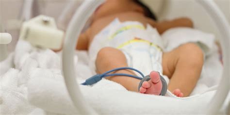 Neonatal Nursing Jobs and Travel Nursing Opportunities | Travel Nursing