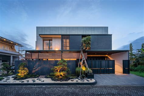 J House / y0 Design Architect | ArchDaily