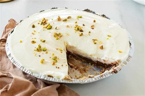 I Tried the No-Bake "Texas Yum Yum Pie" | The Kitchn