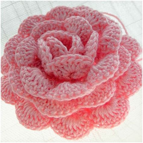 How To Crochet A Rose Free Pattern Web Easy Crochet Rose Pattern Including 3 Sizes & Crochet ...