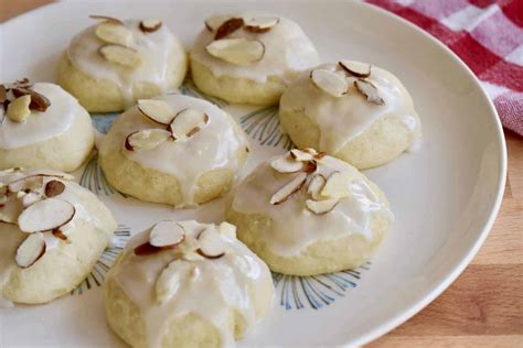 Italian Almond Ricotta Cookies - This Italian Kitchen