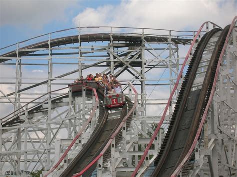 Kennywood Park - Photos, Videos, Reviews, Information