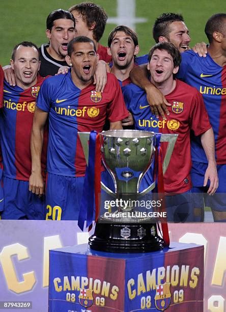 Fc Barcelona La Liga 2009 Photos and Premium High Res Pictures - Getty ...