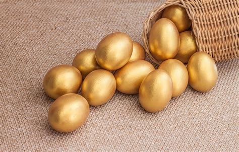 Golden Easter Eggs Wallpapers - Wallpaper Cave