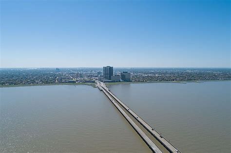 Lake Pontchartrain Causeway - WorldAtlas