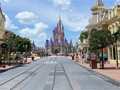 Guide to Main Street (Happily Ever After & more) - WDW Prep School