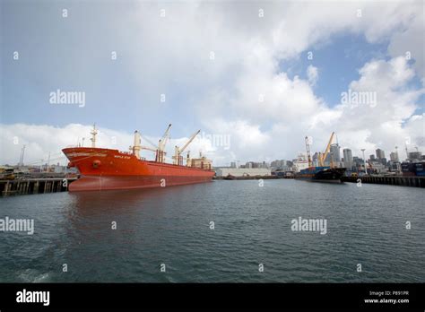 Port of Auckland Stock Photo - Alamy