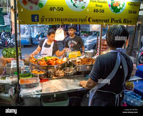 Thailand street stall food hi-res stock photography and images - Alamy