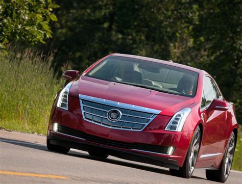 Cadillac ELR Coupe Photos and Specs. Photo: ELR Coupe Cadillac reviews and 24 perfect photos of ...