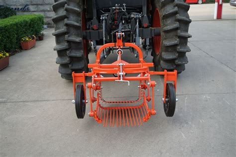 Single Row automatic Potato Digger, PTO, | Implements Direct