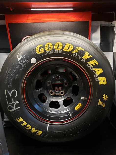 Looking for info on a tire : NASCARCollectors