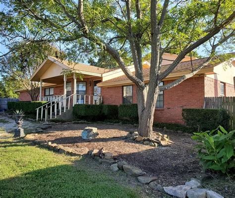 Milford, TX Real Estate - Milford Homes for Sale | realtor.com®