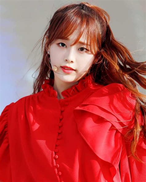 Chuu Singer Biography, Wikipedia, Height, Age, Family, Instagram, Networth