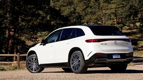 2023 Mercedes-Benz EQS SUV First Drive: Opulent, Capable And Attention-Grabbing - Forbes Wheels