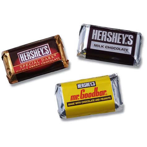 4imprint.ca: Hershey's Mini Chocolate Bar - Assorted C120279