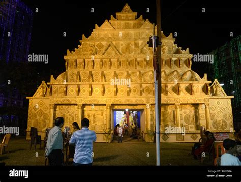 The kali puja pandal hi-res stock photography and images - Alamy