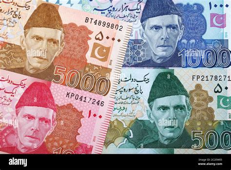 Pakistan rupee note hi-res stock photography and images - Alamy