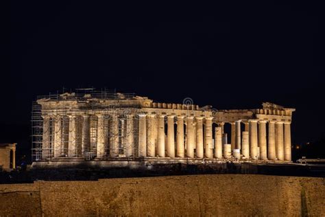 Beautiful Night View of the Parthenon and the Acropolis, Athens in ...