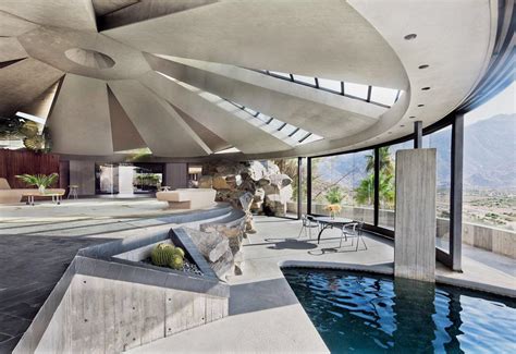 Architect John Lautner’s (1911-1994) concrete roof house for Arthur ...