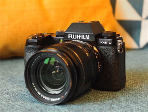 Fujifilm X-S10 initial review - GearOpen.com