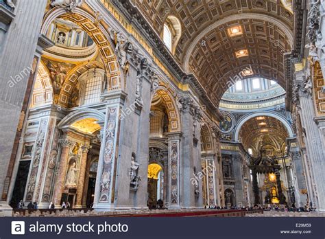 Basilica di San Pietro Interior in Citta del Vaticano, Roma, Italy ...