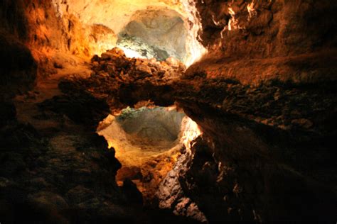 La cueva de Los Verdes en Lanzarote: el túnel de la Atlántida