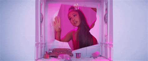 7 rings GIF by Ariana Grande